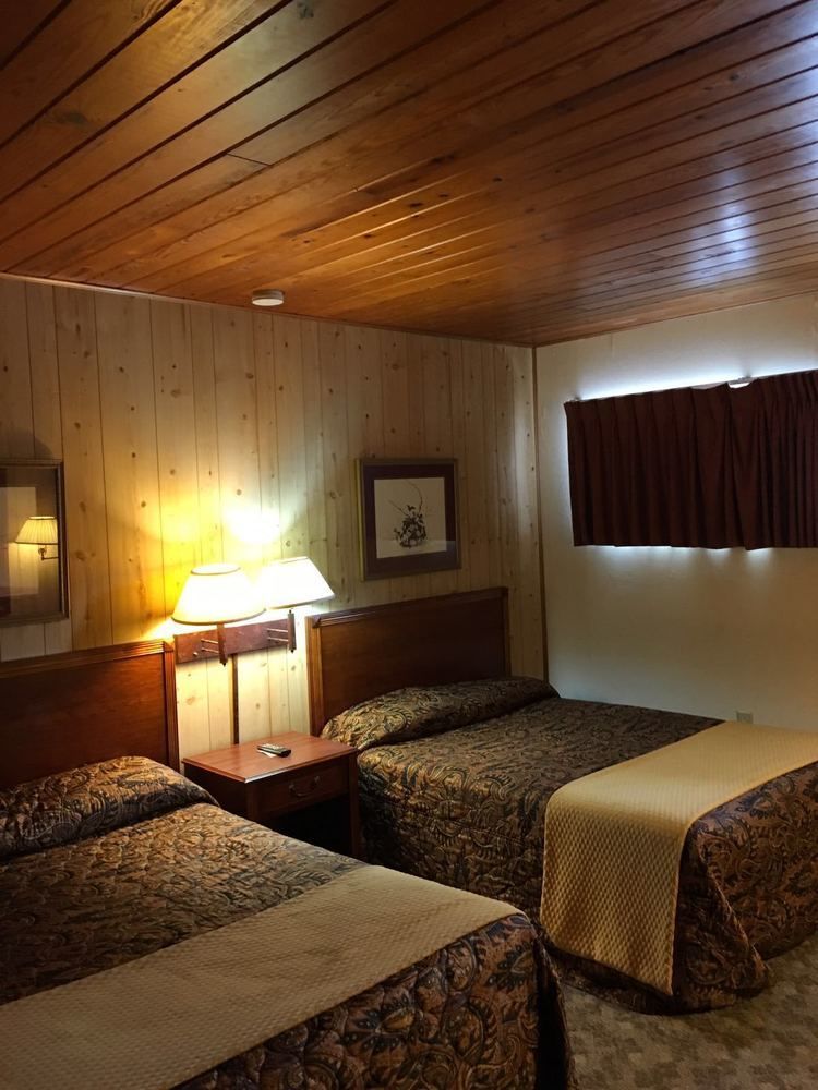 Love Hotels Western Holiday By Oyo At Harlan Lake Ne アルマ エクステリア 写真
